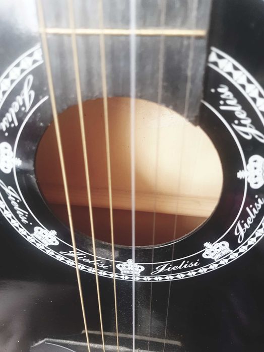 Chitară acustică Dielisi