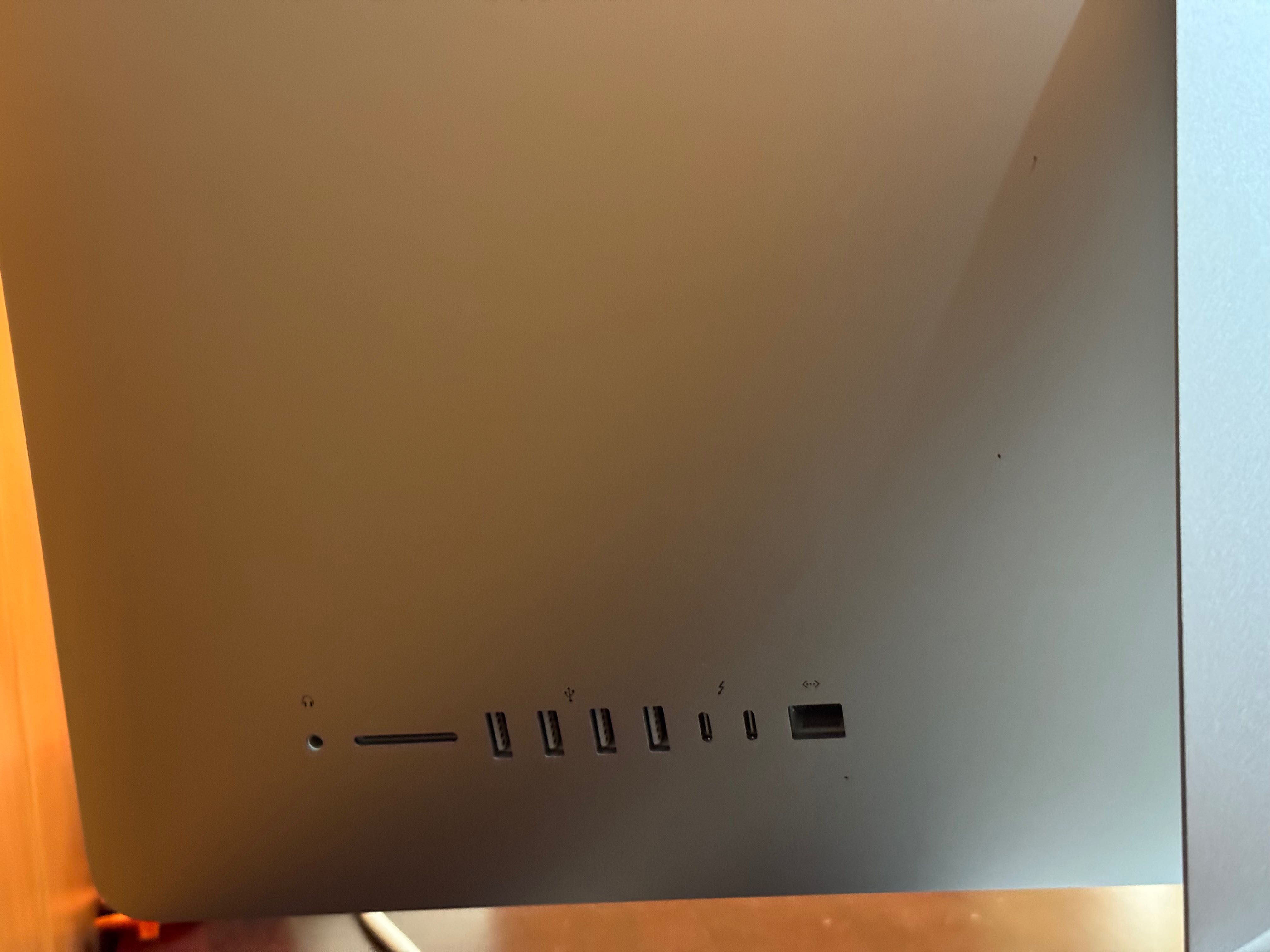 iMac 2020 5k 27дюйм экран 512gb SSD 32gb RAM intel core i5 10 gen