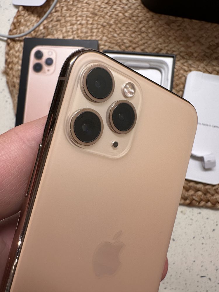 iPhone 11 Pro gold memorie  256