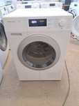 Uscator de rufe Miele T1