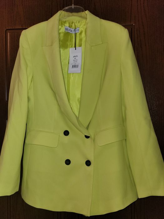 Ново сако цвят лайм