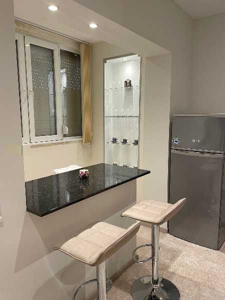 Продава се Едностаен апартамент в Пловдив, Тракия - 40 кв.м за 1750 €/кв.м - Снимка #1