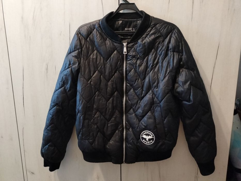 Продам куртку весна-осень