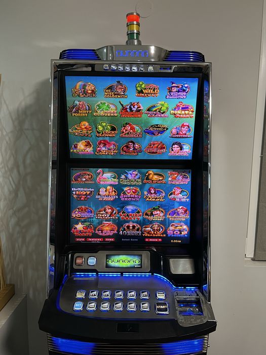 Игрална слот машина Gamopolis Aurora