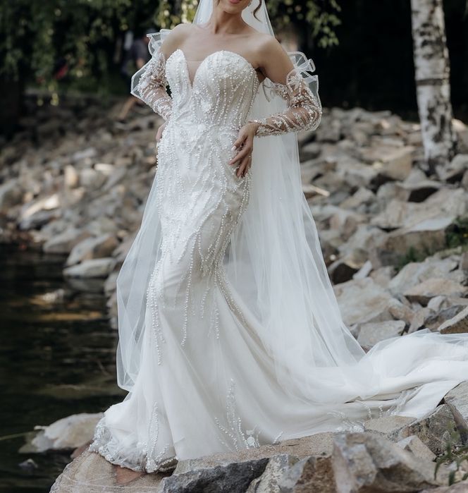 Vând rochie de mireasă