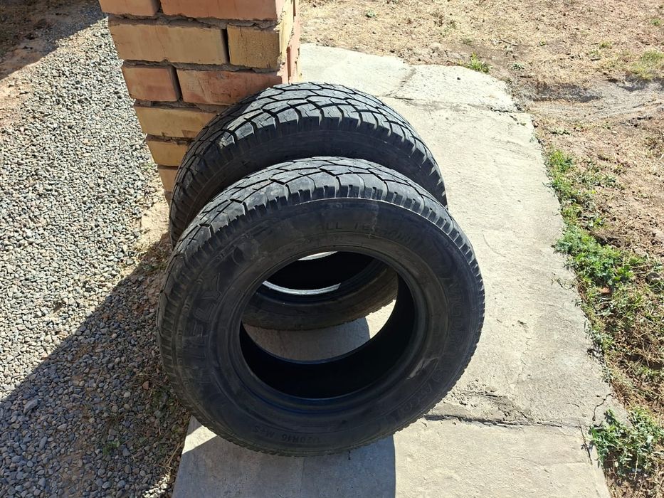 Продам два балона