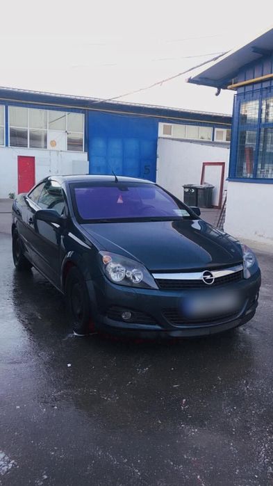 Astra H Twintop 1.9 defect/ pentru piese