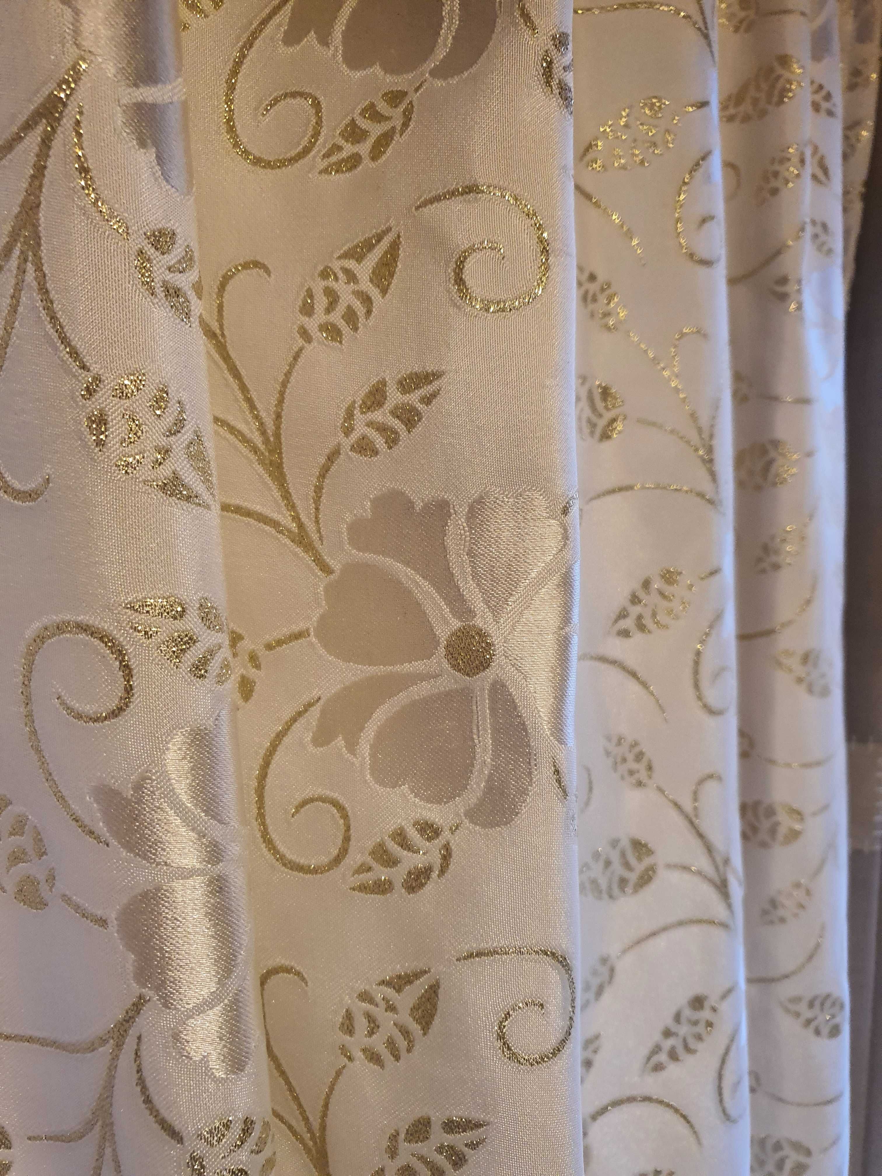 Луксозни плътни завеси