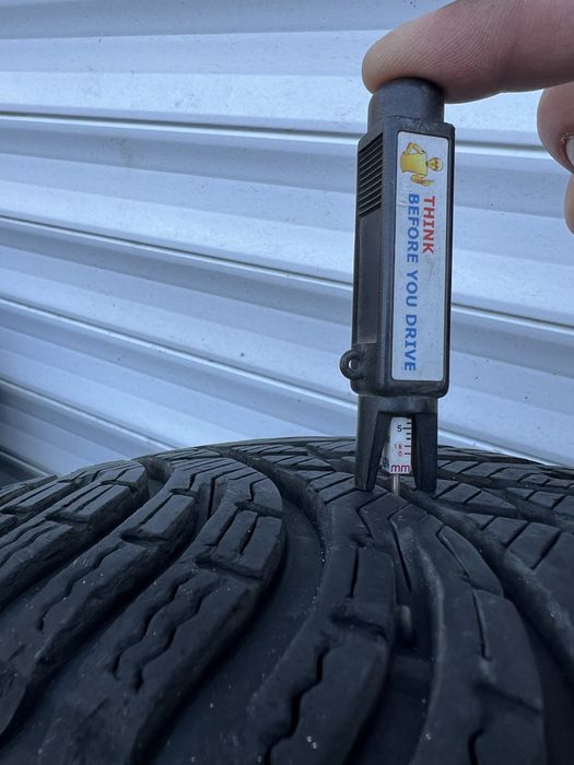 Зимни гуми с джанти 195/65/15 4х114.3