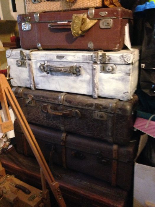 Продавам старинни куфари - НАМАЛЕНИЕ