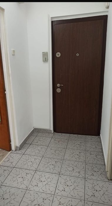 Garsonieră spațioasă Exercițiu , aproape de Centru