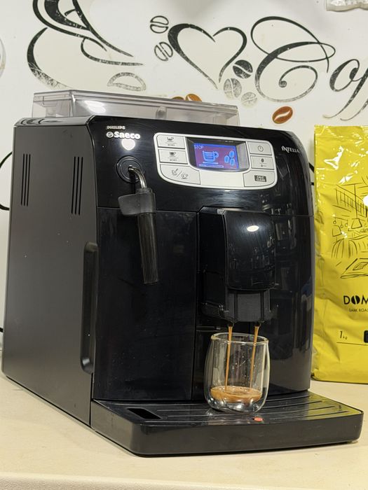 Кафемашина кафе автомат Saeco Philips intelia с гаранция