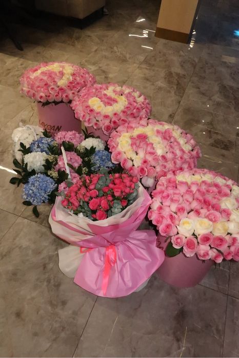 Цветы с надписью  ASEM свежие