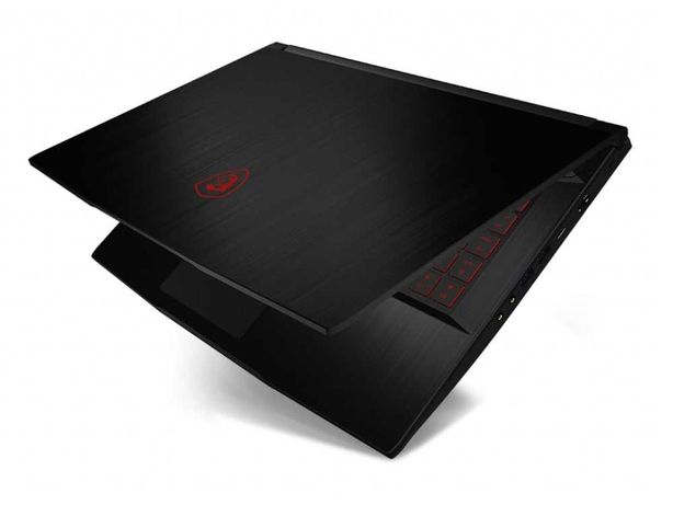 Продам новый игровой ноутбук msi gf63 thin 11 uc из Кореи