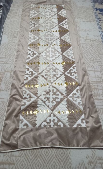 Құрақ көрпелер сатылады