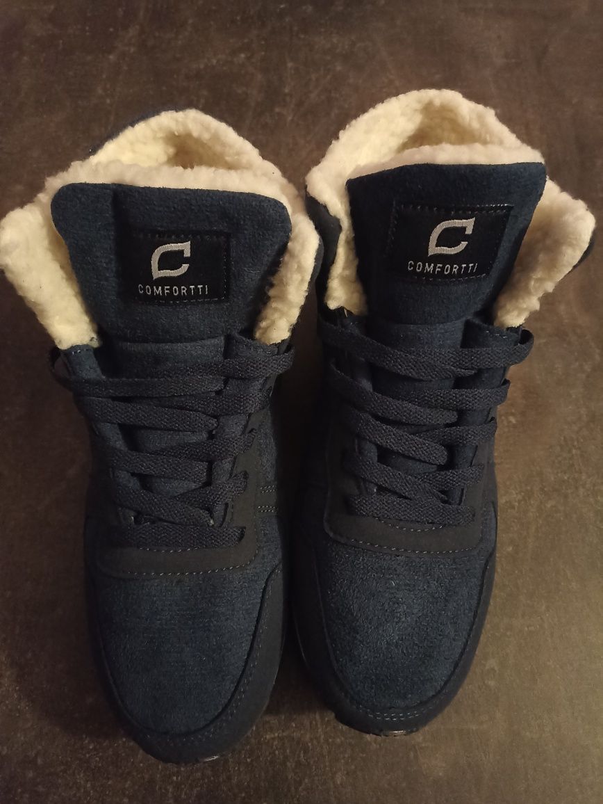 Нови зимни непромокаеми обувки "Comfortti"-40 номер!Тип маратонка/кец