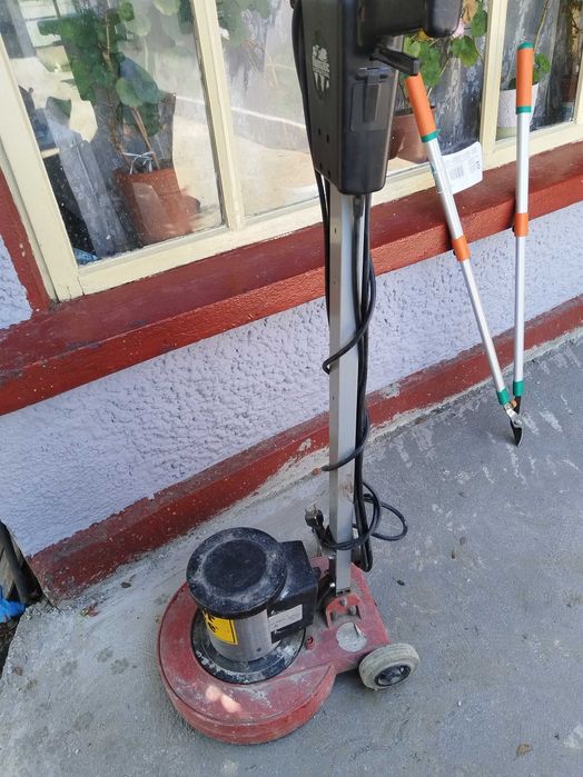 masina de slefuit parchet