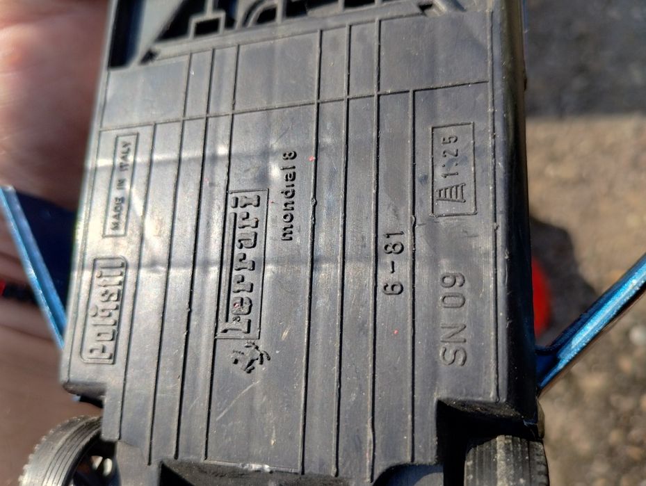 Lot jucarii scala 1/24