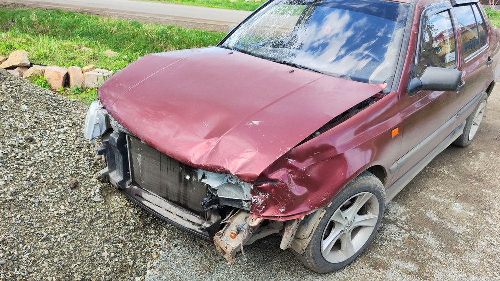 Продам вольксваген Венто после дтп