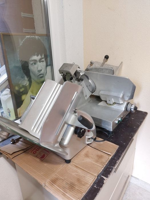 Колбасорезачки работещи и за части