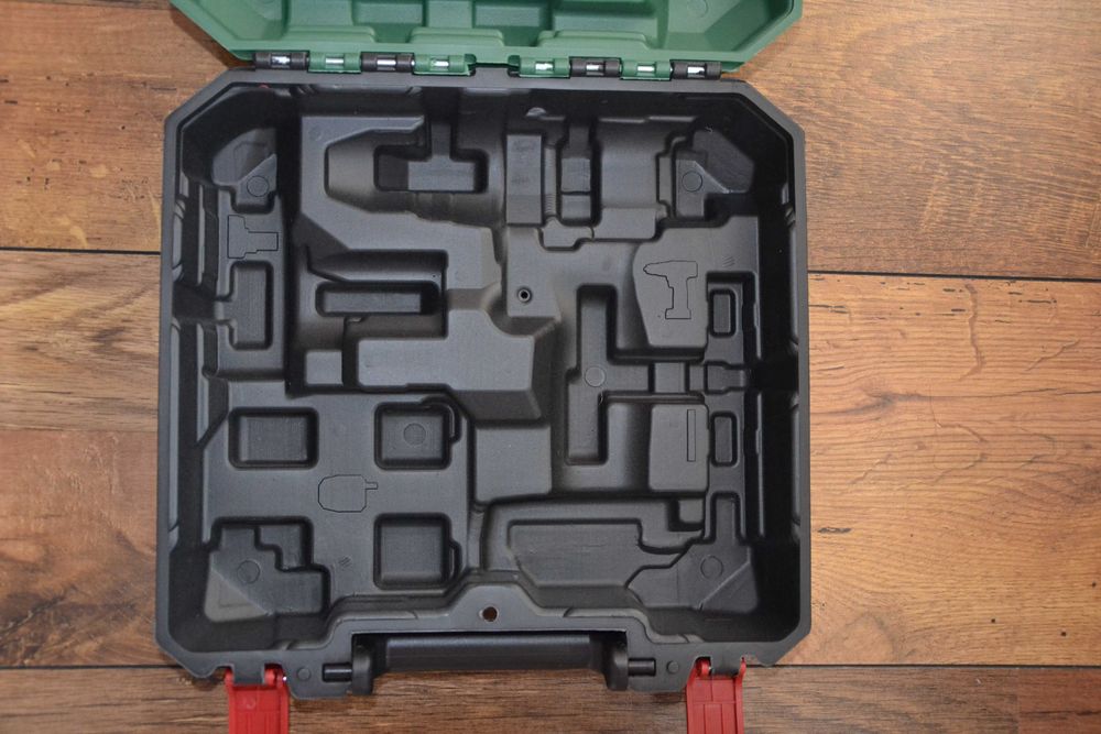 Нови куфари за винтоверти Parkside за 12V и за 20V