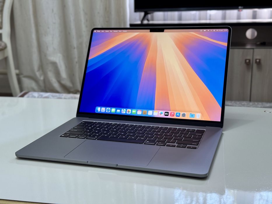 MacBook Air 15 /Озу:24GB/ M3/ SSD:512 (Топовая Модель)