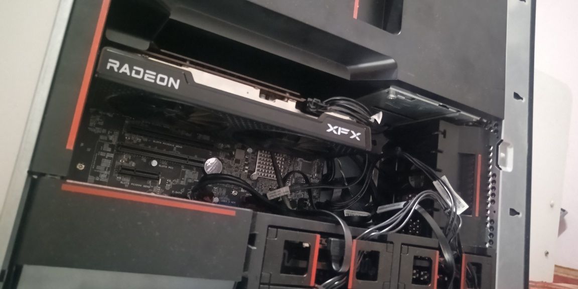 Calculator gaming Lenovo ThinkStation