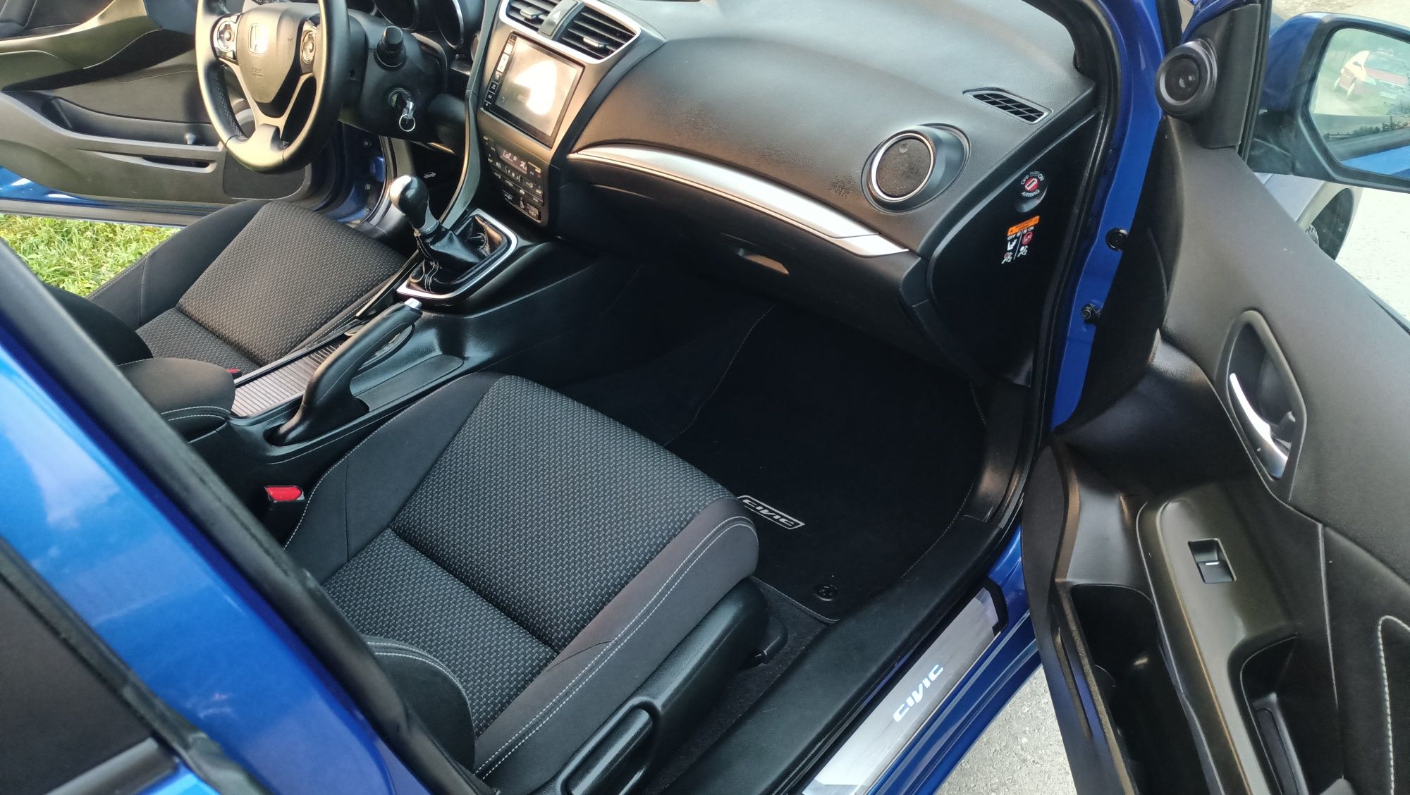 ! Honda CIVIC 2015