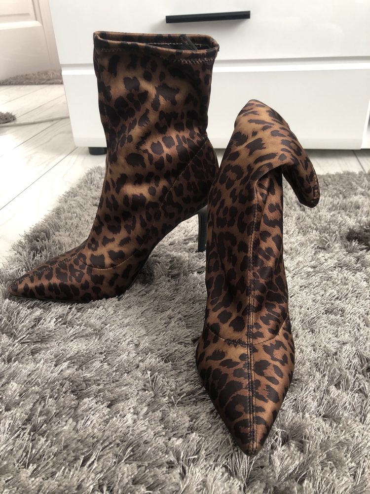 Botine dama animal print satinate H&M