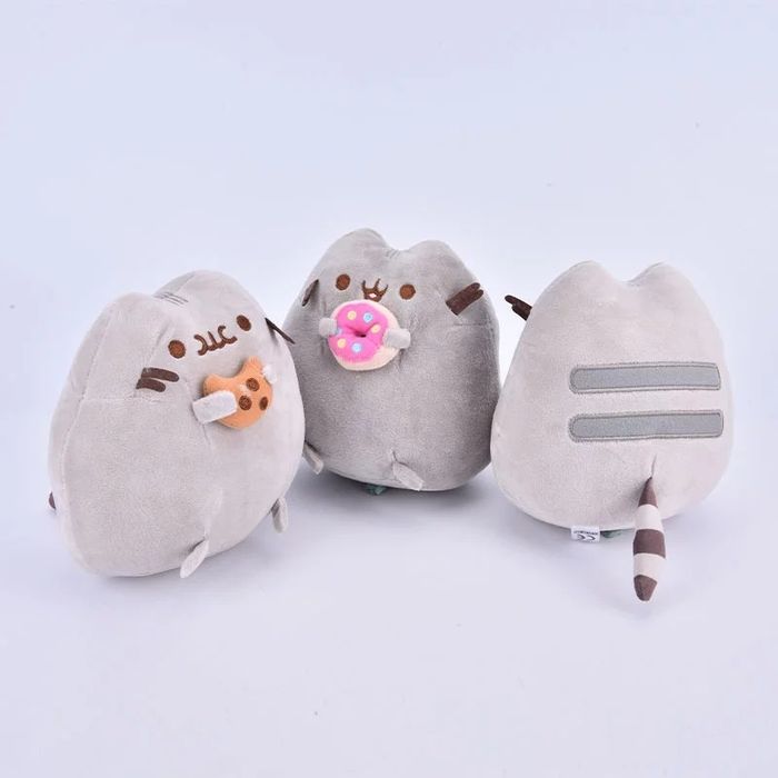 Фейсбук емотиконка Pusheen котка декорация за дома.