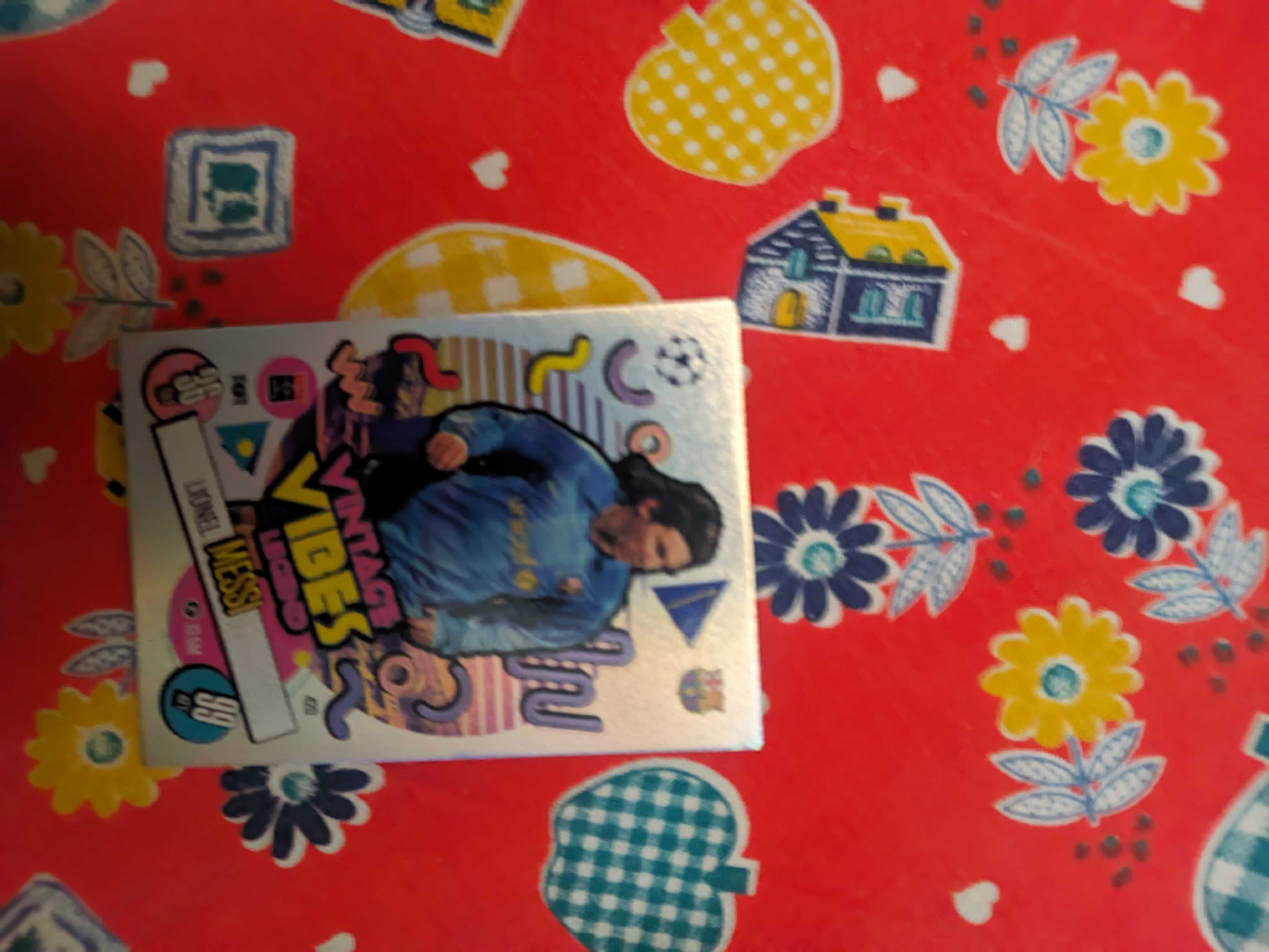 Продавам, заменям футболни карти match attax