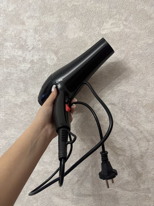 Продам фен недорого