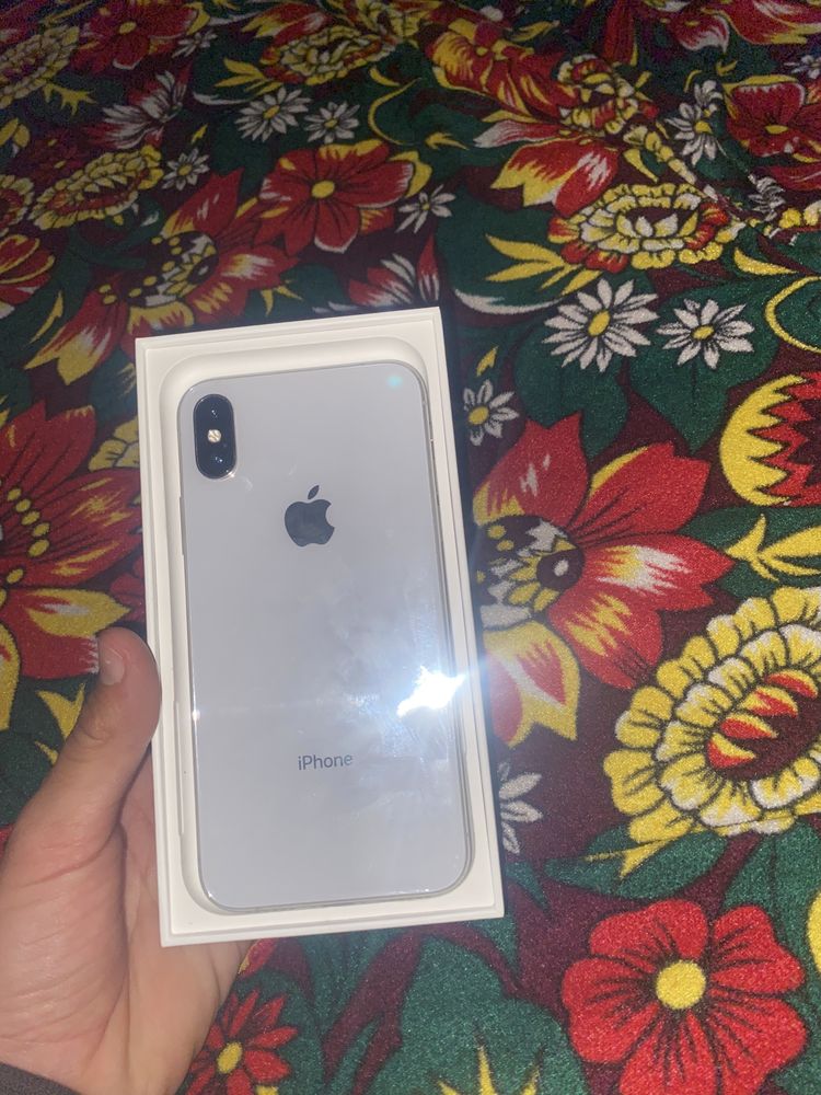 Iphone X narxi kelishamz 64 gb файс ид тру тон бор
