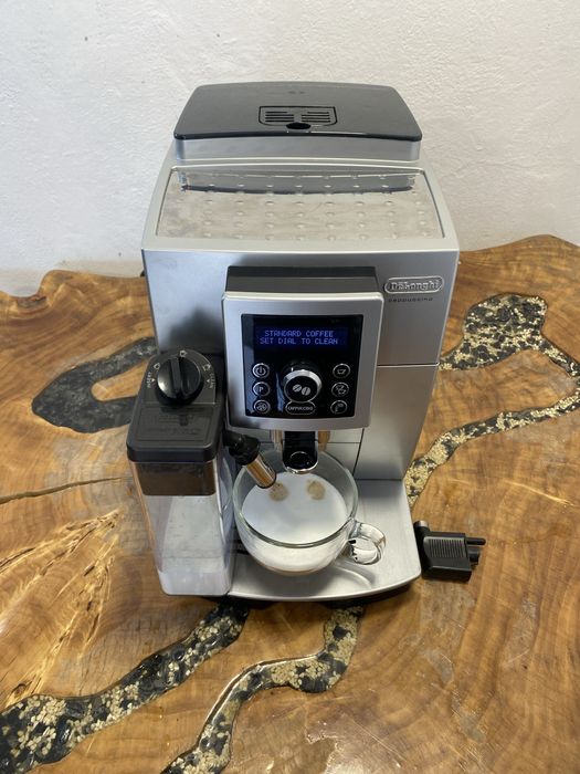 expresor / espressor delonghi magnifica S