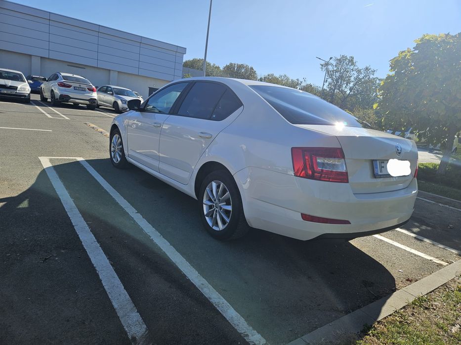 Vând Skoda Octavia 2016