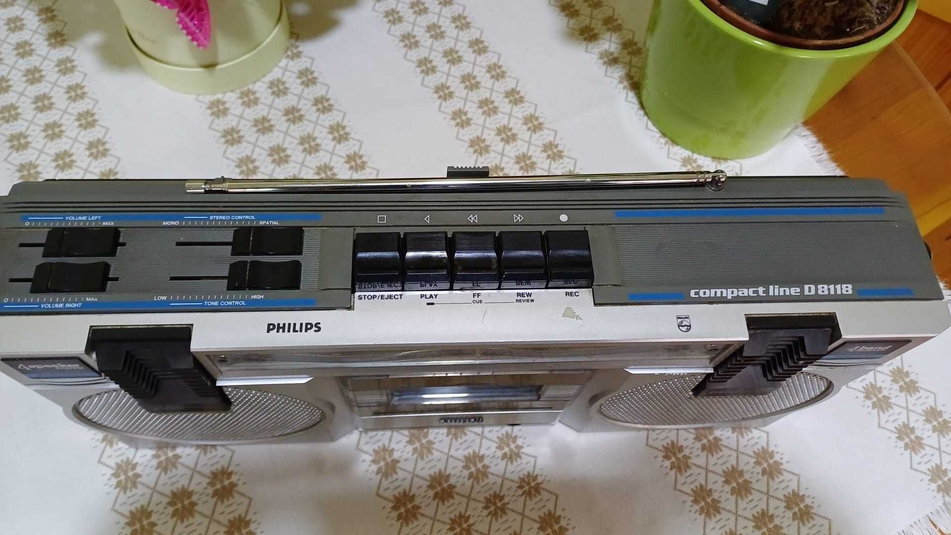 Radiocasetofon Philips Compact Line D8118