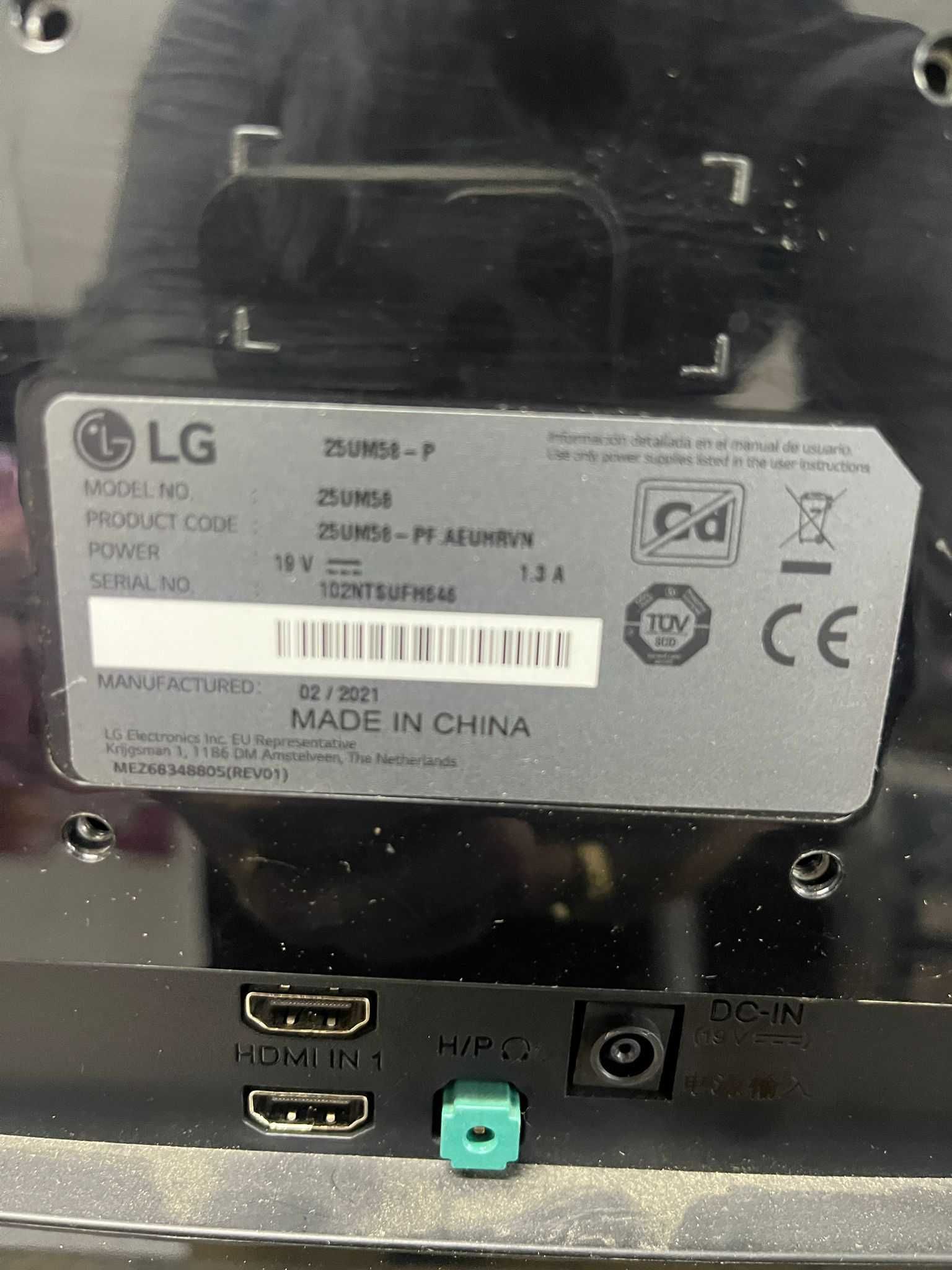 Monitor LG aproape nou