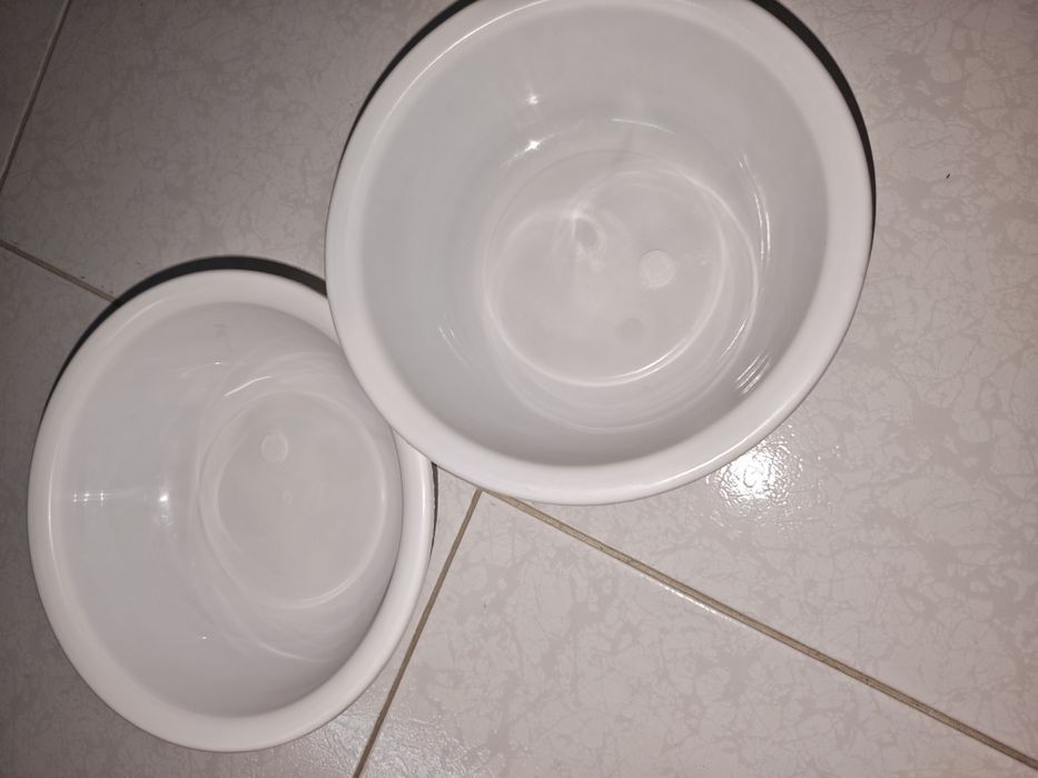 Пластиковые миски