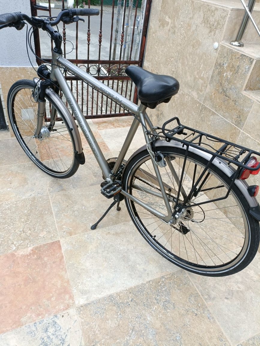 Bicicleta roti 28,Bergamont sponsor tour frane lichid magura ,dinam,56