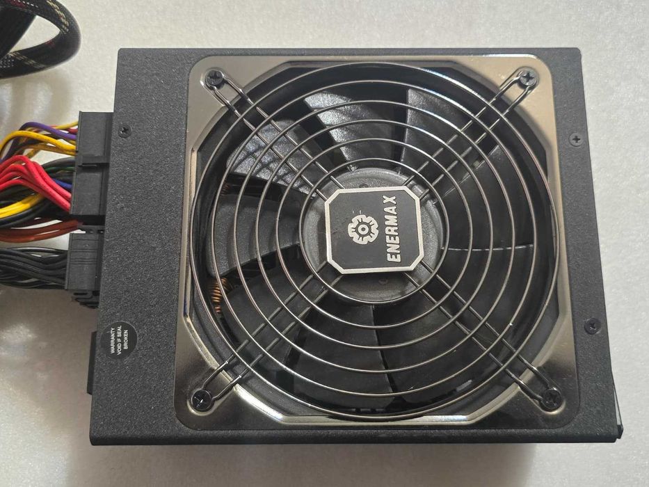 Sursa PC modulara Enermax Platimax 1350W, (2 x 6+2 PCI-E), 135 mm, 80+