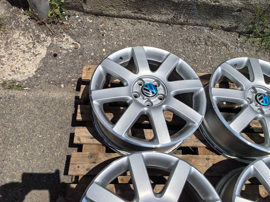 17 цола 5 х 112 мм Фолксваген Голф Джи Ти Ай / Ер 32 -6 Инча / ЕТ 48,5