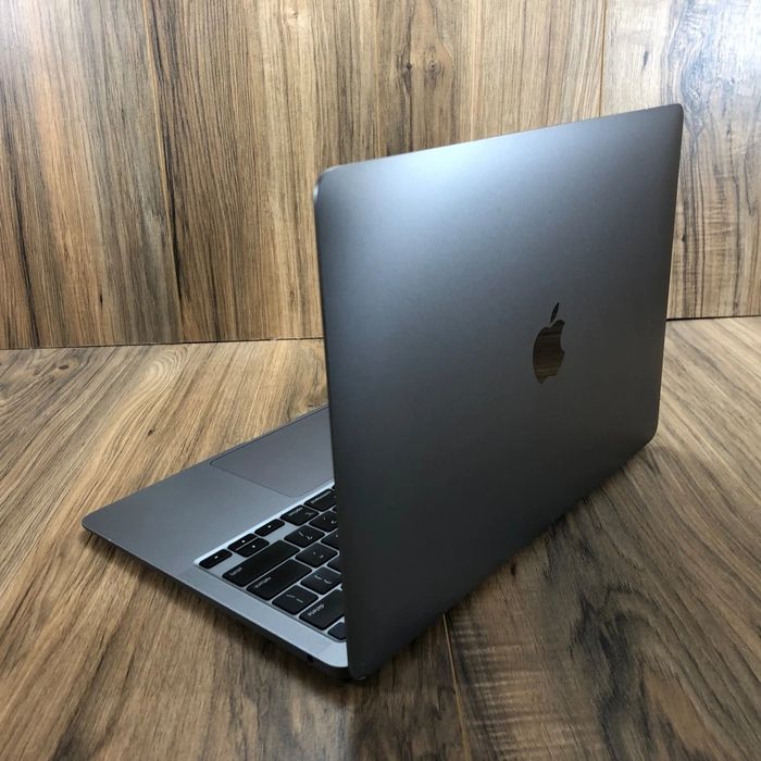 MacBook Air M1 ideal