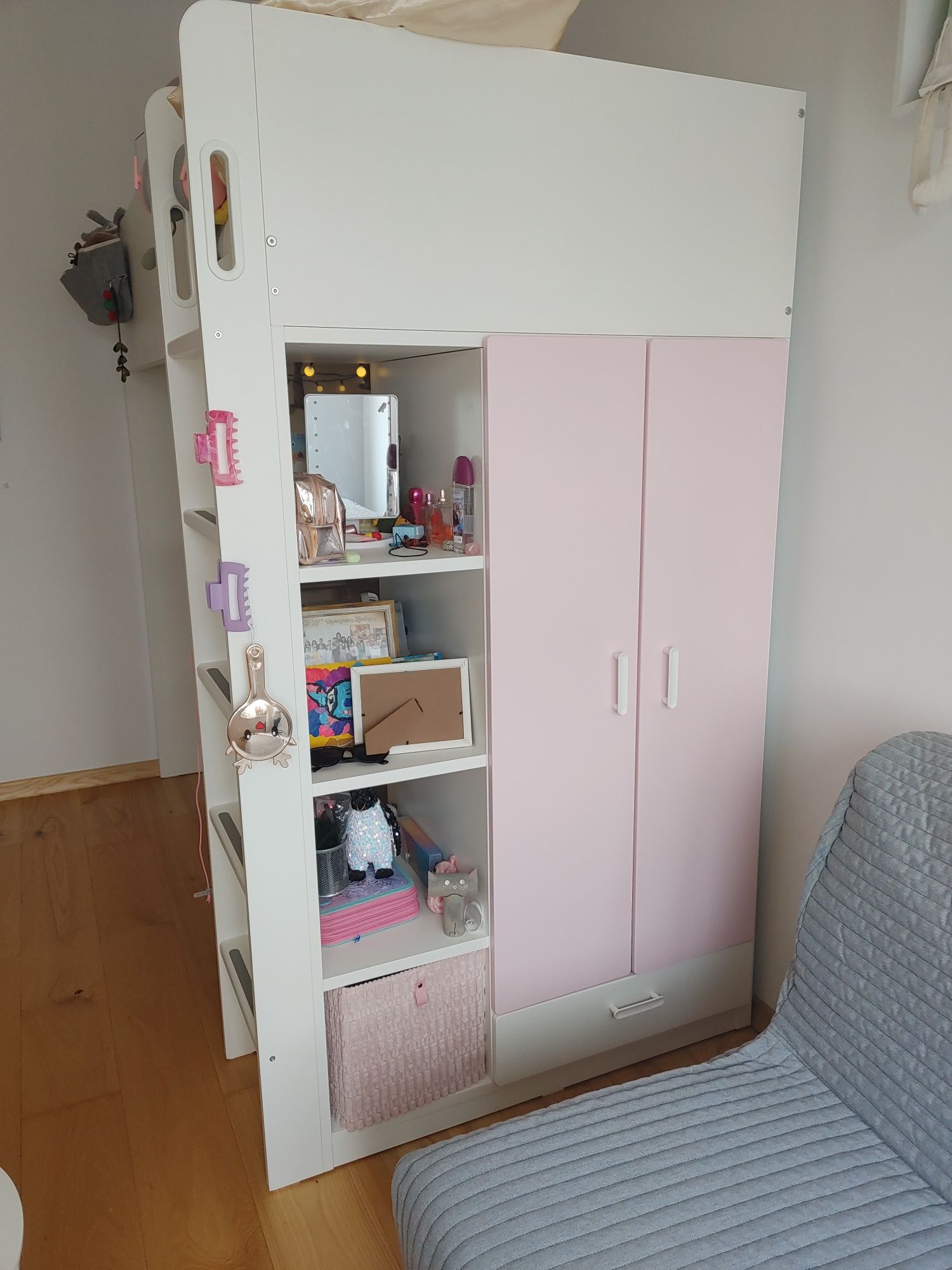 Високо легло с бюро ИКЕА SMÅSTAD