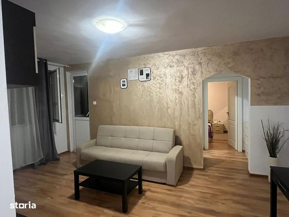 Obor, Colentina, vis-a-vis Kanfland, 8 minute de metrou