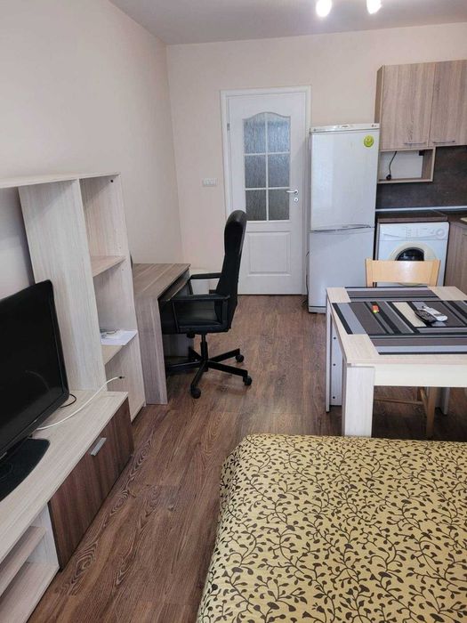 Дава се под наем Едностаен апартамент в София, Студентски град - 40 кв.м за 400 € - Снимка #6