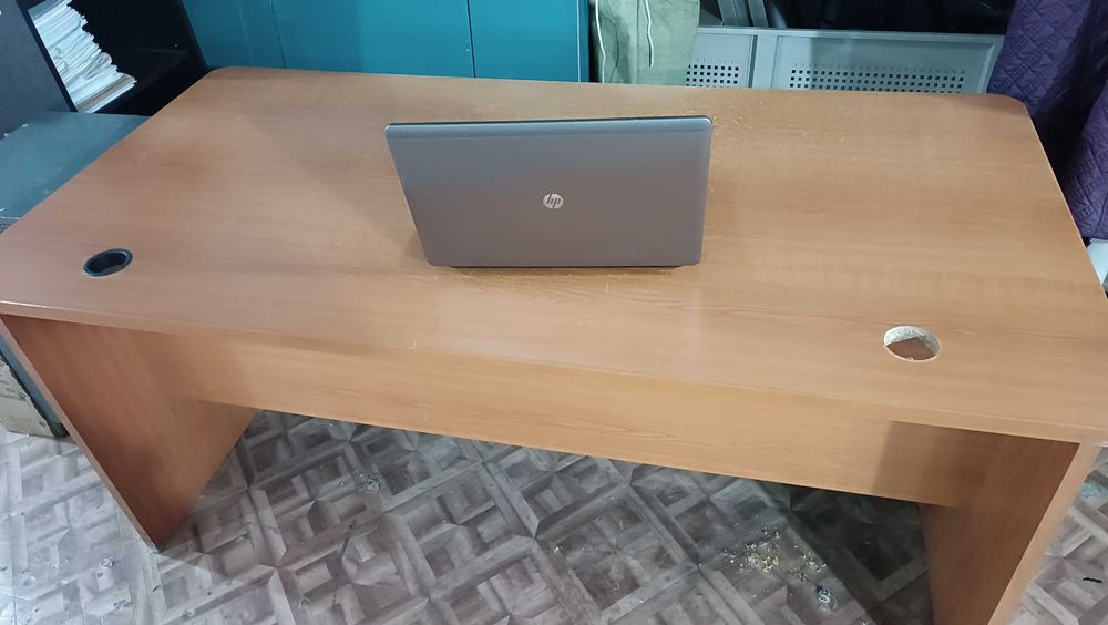 Стол рабочий, большой