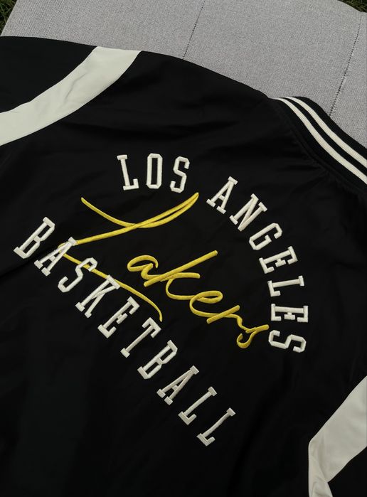 Jacheta Lakers L Bomber