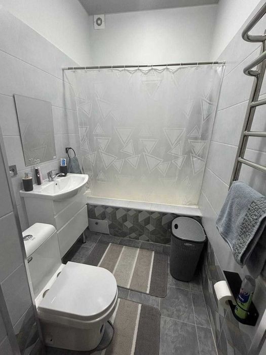 Срочно сдается квартира в центре города Лабзак | парк Локомотив