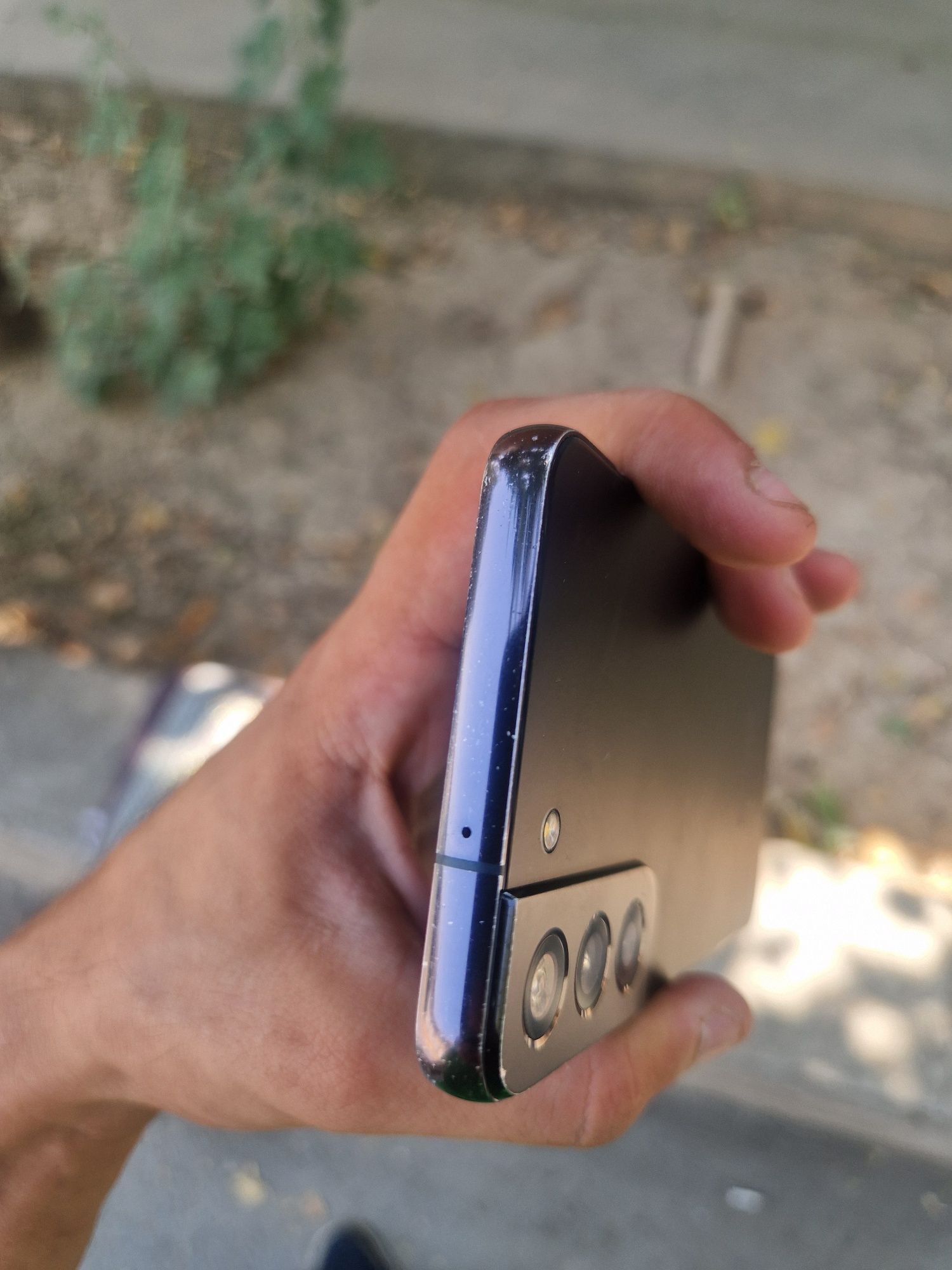 Samsung s22 8/256