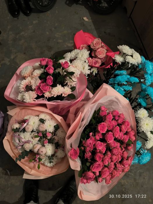 Цветы по 3000 тенге продам